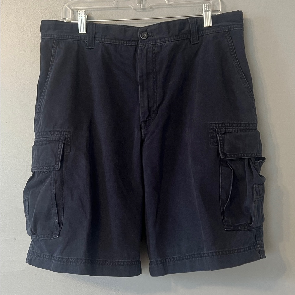 Izod Men's Navy Cargo Shorts with Utility Pockets